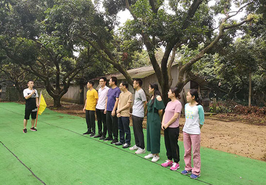 “挑戰自我，凝聚力量，熔煉一流團隊” 廣東優科檢測戶外拓展活動
