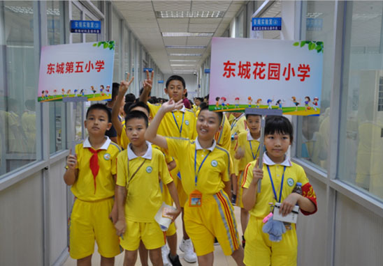 東城花園小學來優科開展科普體驗活動-3.jpg